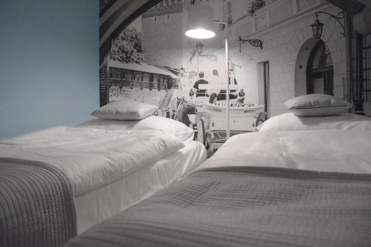 Apartment Mia . Old Town . Senacka *